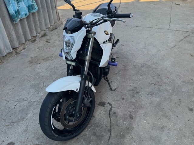 Ямаха XJ6, объемом двигателя 0 л и пробегом 0 тыс. км за 2400 $, фото 2 на Automoto.ua