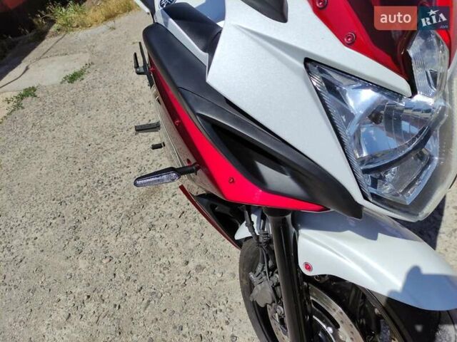 Белый Ямаха XJ6 Diversion, объемом двигателя 0 л и пробегом 25 тыс. км за 6200 $, фото 14 на Automoto.ua