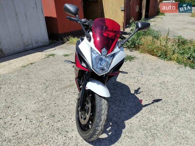 Белый Ямаха XJ6 Diversion, объемом двигателя 0 л и пробегом 25 тыс. км за 6200 $, фото 13 на Automoto.ua