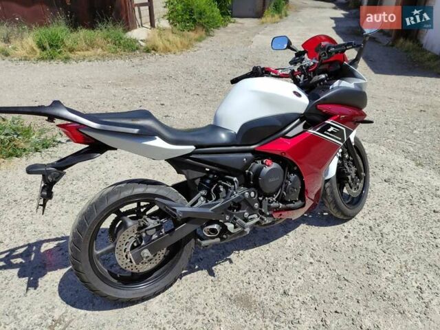 Белый Ямаха XJ6 Diversion, объемом двигателя 0 л и пробегом 25 тыс. км за 6200 $, фото 4 на Automoto.ua