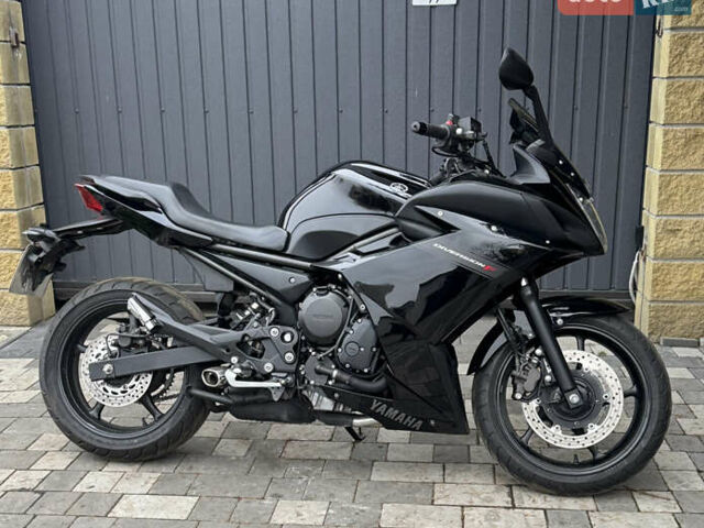 Чорний Ямаха XJ6 Diversion, об'ємом двигуна 0.6 л та пробігом 43 тис. км за 6400 $, фото 2 на Automoto.ua