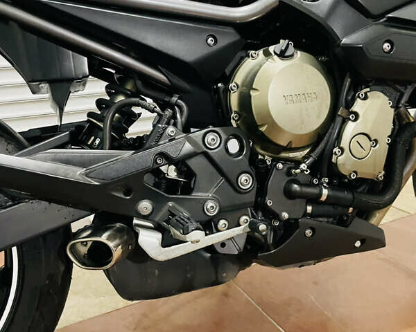 Серый Ямаха XJ6 Diversion, объемом двигателя 0.6 л и пробегом 34 тыс. км за 5700 $, фото 7 на Automoto.ua