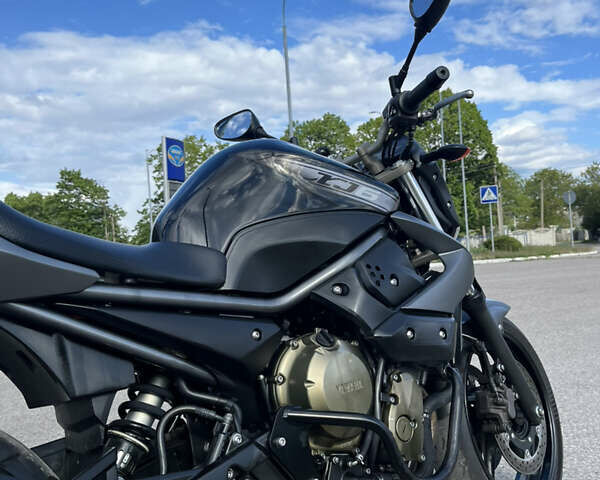 Черный Ямаха XJ 600 Diversion, объемом двигателя 0.6 л и пробегом 30 тыс. км за 5600 $, фото 2 на Automoto.ua