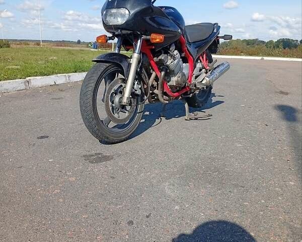 Черный Ямаха XJ 600 Diversion, объемом двигателя 0.6 л и пробегом 68 тыс. км за 1600 $, фото 5 на Automoto.ua