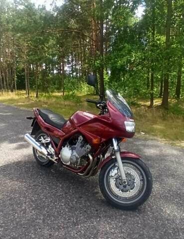 Красный Ямаха XJ 900, объемом двигателя 0 л и пробегом 580 тыс. км за 3200 $, фото 19 на Automoto.ua