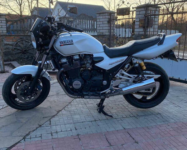 Ямаха XJR 1300, объемом двигателя 1.3 л и пробегом 49 тыс. км за 4300 $, фото 1 на Automoto.ua