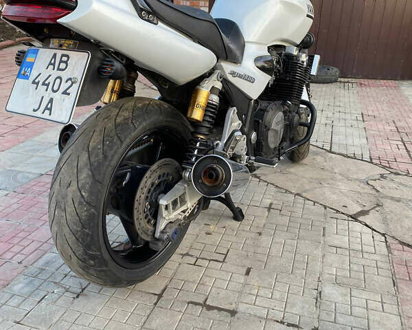 Ямаха XJR 1300, объемом двигателя 1.3 л и пробегом 49 тыс. км за 4300 $, фото 3 на Automoto.ua