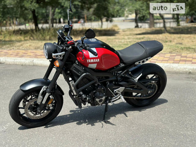 Ямаха XSR 2018 в Одессе на Automoto.ua Красный Ямаха XSR, объемом двигателя 0.9 л и пробегом 3 тыс. км за 10499 $, фото 22 на Automoto.ua