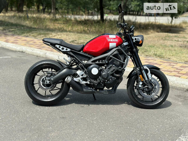 Ямаха XSR 2018 в Одессе на Automoto.ua Красный Ямаха XSR, объемом двигателя 0.9 л и пробегом 3 тыс. км за 10499 $, фото 20 на Automoto.ua