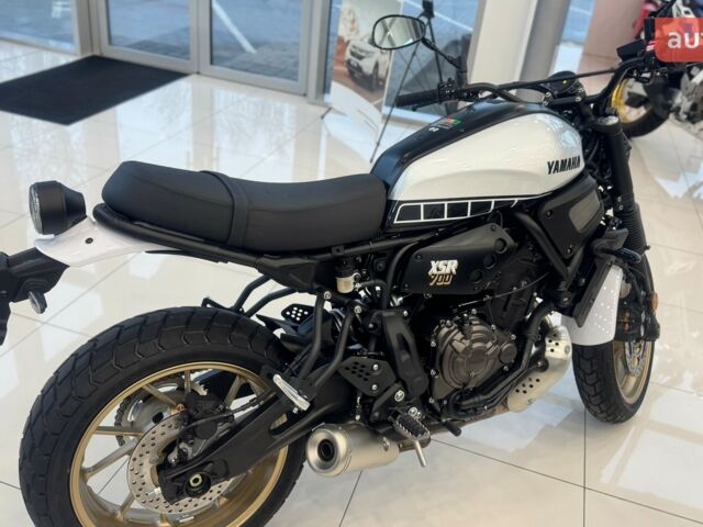 купить новое авто Ямаха XSR 2024 года от официального дилера ТОВ "Форсаж авто" Ямаха фото