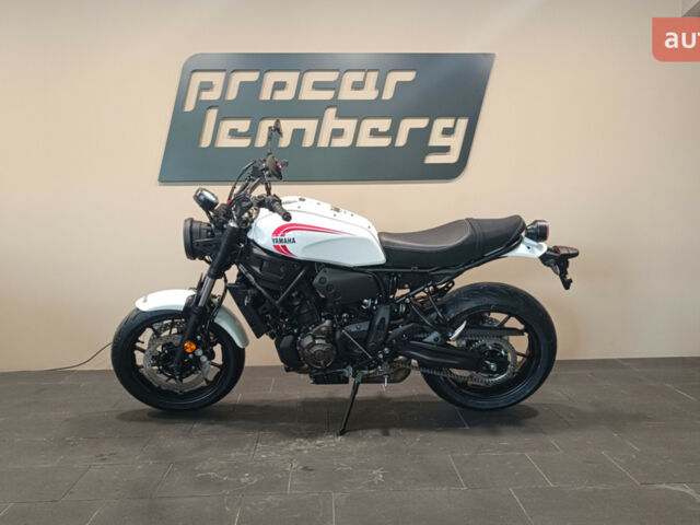 Ямаха XSR, объемом двигателя 0.69 л и пробегом 0 тыс. км за 11162 $, фото 6 на Automoto.ua