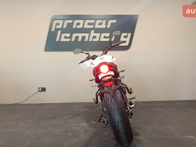 Ямаха XSR, объемом двигателя 0.69 л и пробегом 0 тыс. км за 11162 $, фото 9 на Automoto.ua