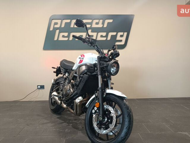 Ямаха XSR, объемом двигателя 0.69 л и пробегом 0 тыс. км за 11162 $, фото 2 на Automoto.ua