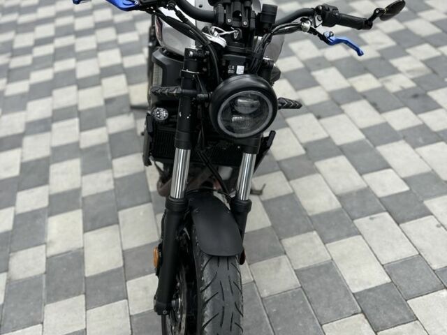 Ямаха XSR 700, объемом двигателя 0.7 л и пробегом 0 тыс. км за 3000 $, фото 2 на Automoto.ua