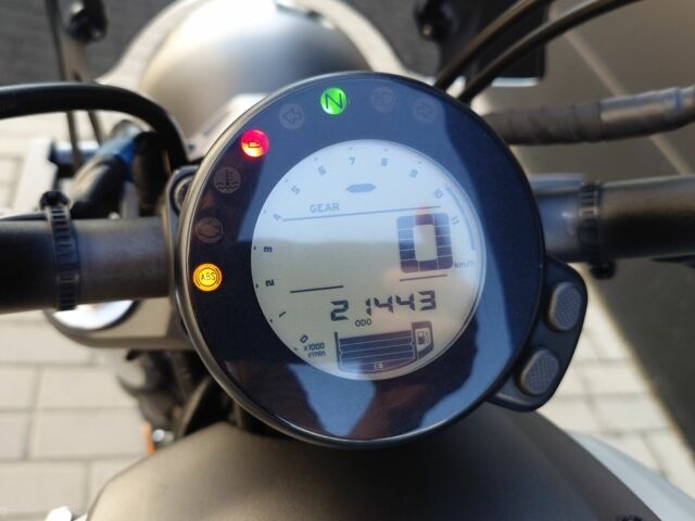 Ямаха XSR 700, объемом двигателя 0.7 л и пробегом 0 тыс. км за 6800 $, фото 7 на Automoto.ua