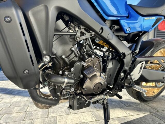 Ямаха XSR 900, объемом двигателя 0.9 л и пробегом 0 тыс. км за 11500 $, фото 10 на Automoto.ua