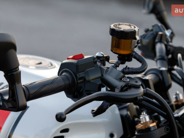 Ямаха XSR 900, объемом двигателя 0.89 л и пробегом 0 тыс. км за 14569 $, фото 4 на Automoto.ua