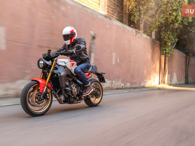 Ямаха XSR 900, объемом двигателя 0.89 л и пробегом 0 тыс. км за 14569 $, фото 8 на Automoto.ua