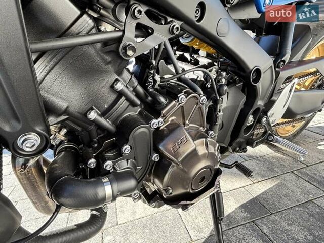Синий Ямаха XSR 900, объемом двигателя 0.9 л и пробегом 13 тыс. км за 11500 $, фото 27 на Automoto.ua
