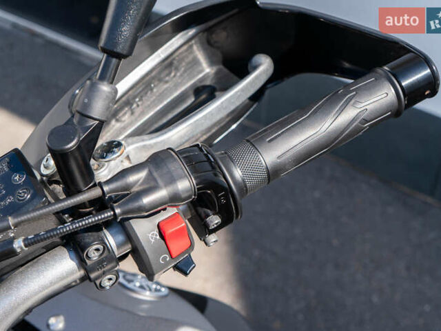 Серый Ямаха XT 1200Z Super Tenere, объемом двигателя 1.2 л и пробегом 4 тыс. км за 12999 $, фото 11 на Automoto.ua
