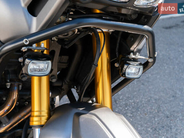 Серый Ямаха XT 1200Z Super Tenere, объемом двигателя 1.2 л и пробегом 4 тыс. км за 12999 $, фото 6 на Automoto.ua