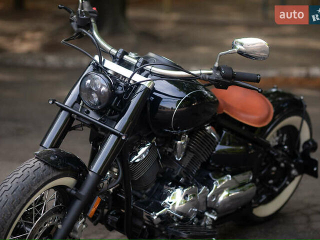 Ямаха XVS 1100 Dragstar 2005 в Кривом Роге на Automoto.ua Черный Ямаха XVS 1100 Dragstar, объемом двигателя 1.07 л и пробегом 38 тыс. км за 7500 $, фото 4 на Automoto.ua