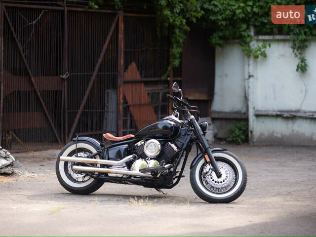 Ямаха XVS 1100 Dragstar 2005 в Кривом Роге на Automoto.ua Черный Ямаха XVS 1100 Dragstar, объемом двигателя 1.07 л и пробегом 38 тыс. км за 7500 $, фото 8 на Automoto.ua