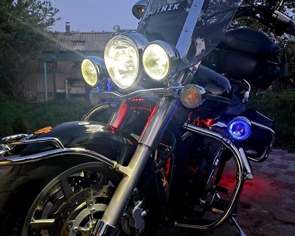 Черный Ямаха XVS 1300 Midnight Star, объемом двигателя 1.3 л и пробегом 37 тыс. км за 8800 $, фото 2 на Automoto.ua