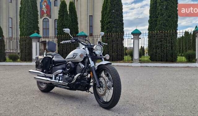 Белый Ямаха XVS 650 Dragstar, объемом двигателя 0.65 л и пробегом 7 тыс. км за 7900 $, фото 2 на Automoto.ua