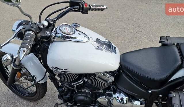 Белый Ямаха XVS 650 Dragstar, объемом двигателя 0.65 л и пробегом 7 тыс. км за 7900 $, фото 8 на Automoto.ua