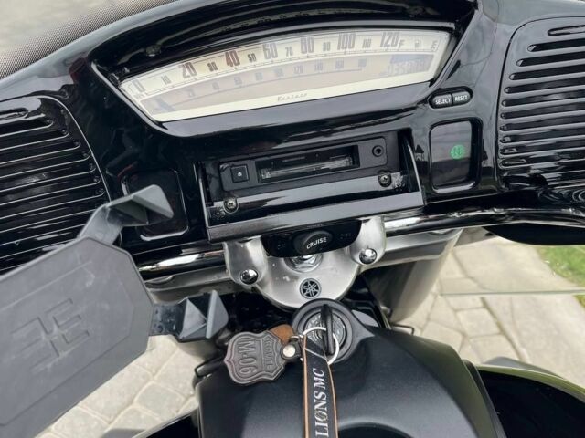 Ямаха XVZ 1300, об'ємом двигуна 1.3 л та пробігом 0 тис. км за 7500 $, фото 8 на Automoto.ua