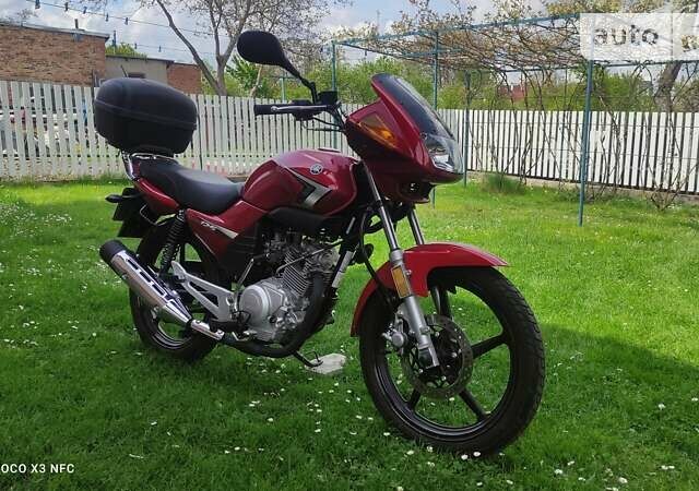 Красный Ямаха YBR125, объемом двигателя 0 л и пробегом 2 тыс. км за 2000 $, фото 1 на Automoto.ua