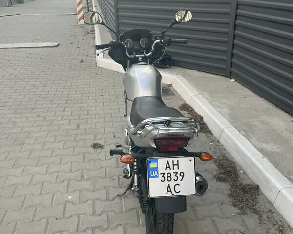 Сірий Ямаха YBR125, об'ємом двигуна 0.12 л та пробігом 49 тис. км за 950 $, фото 5 на Automoto.ua