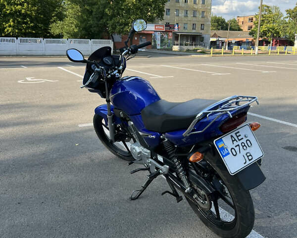 Синий Ямаха YBR125, объемом двигателя 0.12 л и пробегом 23 тыс. км за 1600 $, фото 4 на Automoto.ua