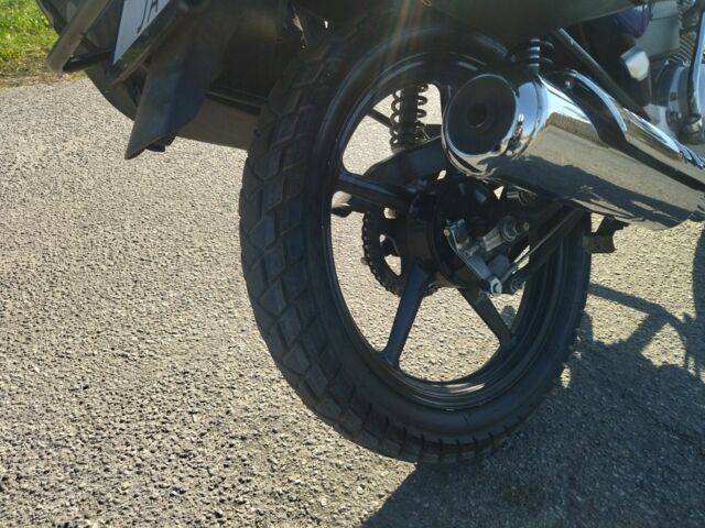 Ямаха YBR 125, объемом двигателя 0.13 л и пробегом 0 тыс. км за 1400 $, фото 5 на Automoto.ua