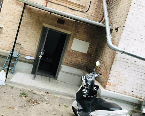 Білий Ямаха YZ 125, об'ємом двигуна 0.5 л та пробігом 50 тис. км за 1100 $, фото 1 на Automoto.ua