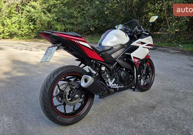 Білий Ямаха YZF-R3, об'ємом двигуна 0.32 л та пробігом 17 тис. км за 4300 $, фото 2 на Automoto.ua