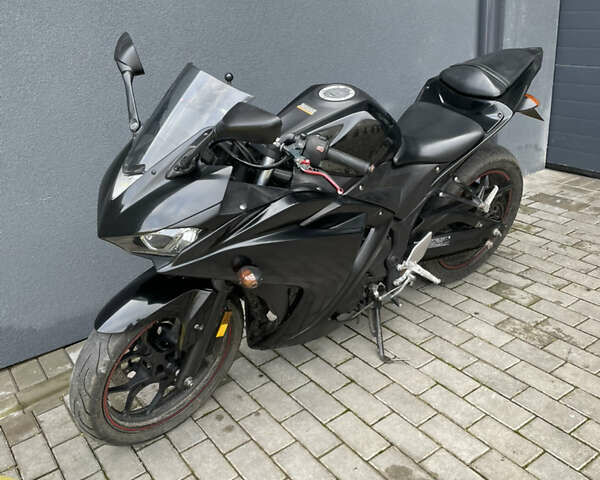 Черный Ямаха YZF-R3, объемом двигателя 0.32 л и пробегом 36 тыс. км за 4300 $, фото 2 на Automoto.ua