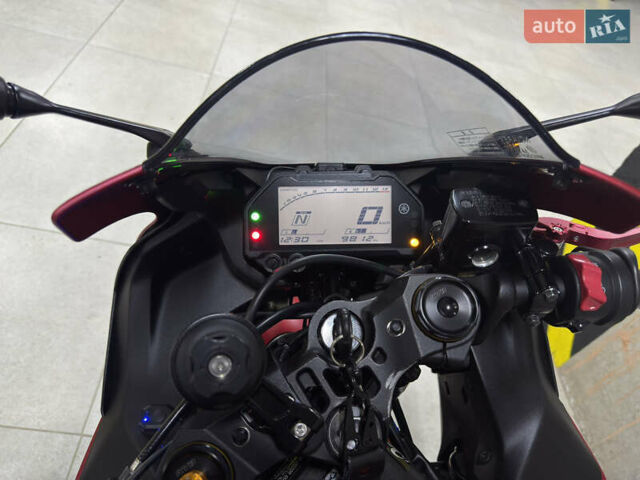 Красный Ямаха YZF-R3, объемом двигателя 0.32 л и пробегом 9 тыс. км за 5000 $, фото 20 на Automoto.ua
