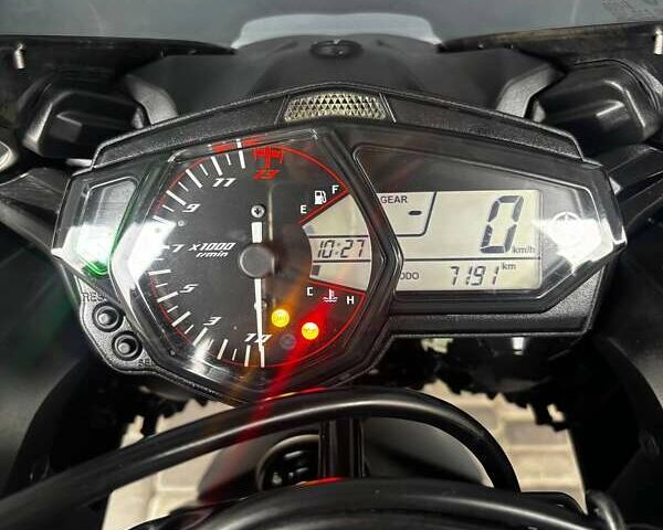 Сірий Ямаха YZF-R3, об'ємом двигуна 0.32 л та пробігом 7 тис. км за 4200 $, фото 3 на Automoto.ua