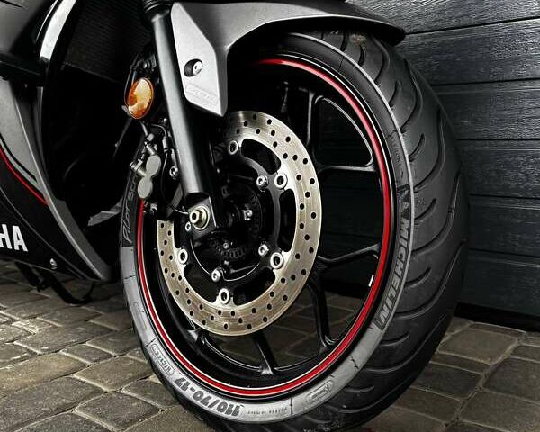 Сірий Ямаха YZF-R3, об'ємом двигуна 0.32 л та пробігом 7 тис. км за 4200 $, фото 7 на Automoto.ua