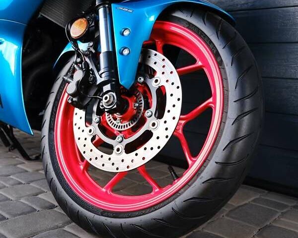 Синий Ямаха YZF-R3, объемом двигателя 0.32 л и пробегом 8 тыс. км за 5200 $, фото 7 на Automoto.ua
