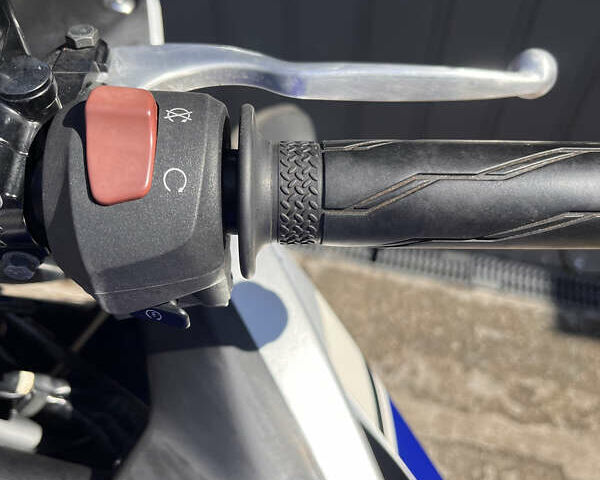 Синій Ямаха YZF-R3, об'ємом двигуна 0.32 л та пробігом 8 тис. км за 4300 $, фото 7 на Automoto.ua