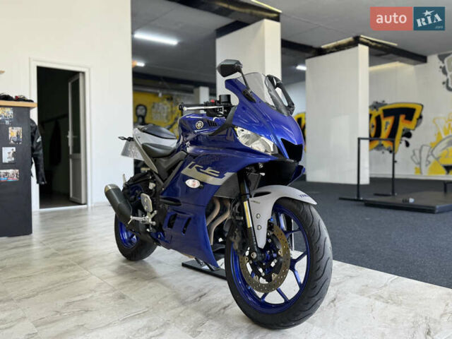 Синий Ямаха YZF-R3, объемом двигателя 0.32 л и пробегом 21 тыс. км за 4600 $, фото 4 на Automoto.ua