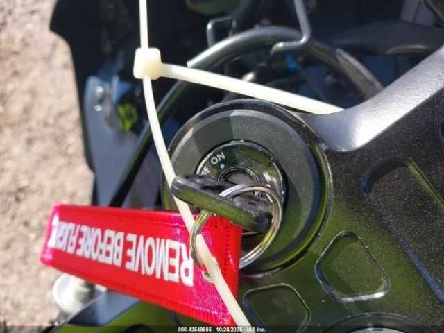 Ямаха YZF-R7, об'ємом двигуна 0.7 л та пробігом 0 тис. км за 2600 $, фото 12 на Automoto.ua