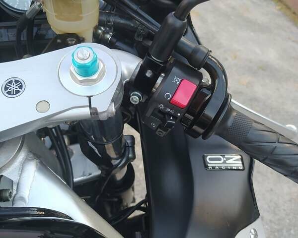 Черный Ямаха YZF 1000R, объемом двигателя 1 л и пробегом 39 тыс. км за 5300 $, фото 23 на Automoto.ua