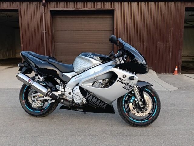 Ямаха YZF 1000R, объемом двигателя 1 л и пробегом 0 тыс. км за 4800 $, фото 6 на Automoto.ua