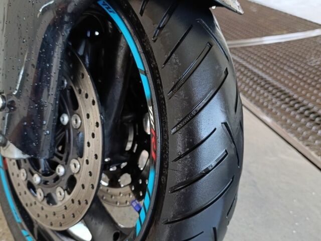 Ямаха YZF 1000R, объемом двигателя 1 л и пробегом 0 тыс. км за 4800 $, фото 16 на Automoto.ua