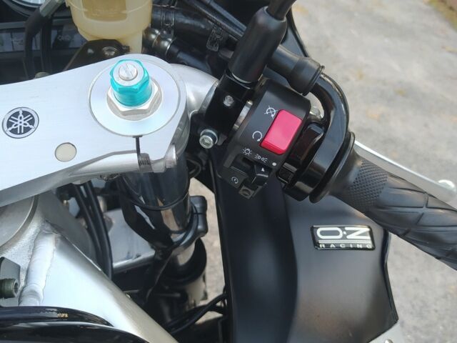 Ямаха YZF 1000R, объемом двигателя 1 л и пробегом 0 тыс. км за 4800 $, фото 18 на Automoto.ua