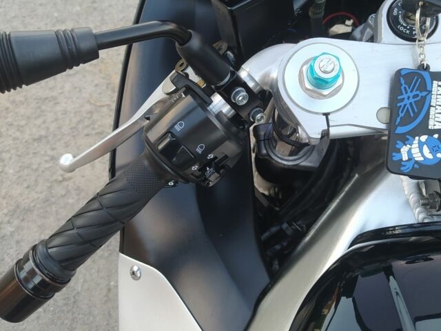 Ямаха YZF 1000R, объемом двигателя 1 л и пробегом 0 тыс. км за 4800 $, фото 17 на Automoto.ua